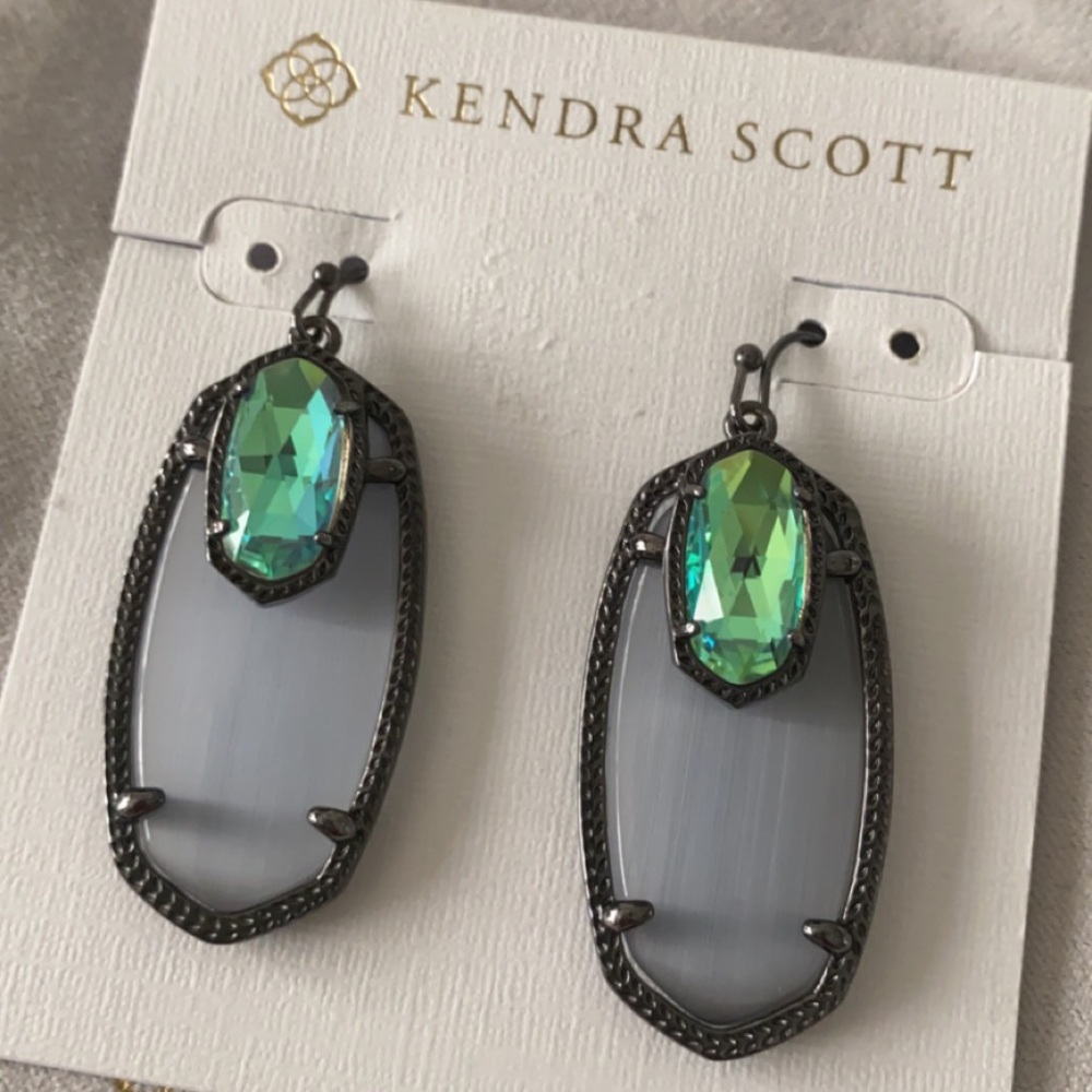 Kendra Scott GM Emmy Earrings
